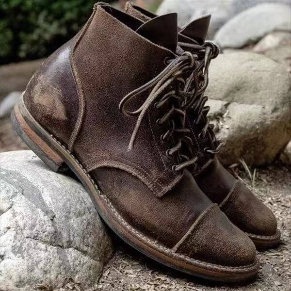 Men’s Leather Boots – Classic Lace-Up Design